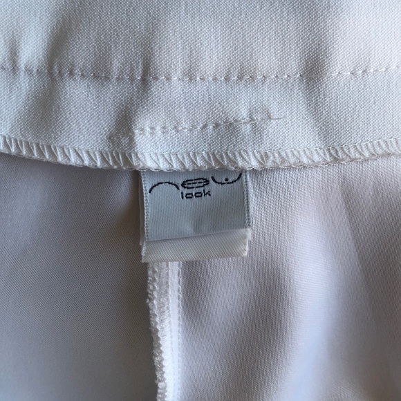 Plus size white pants - Picture 6 of 10